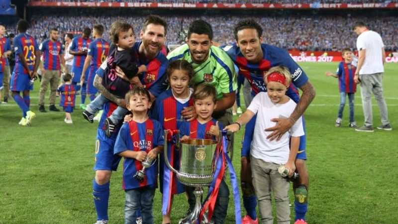 Messi and the Children: A Heartwarming Story